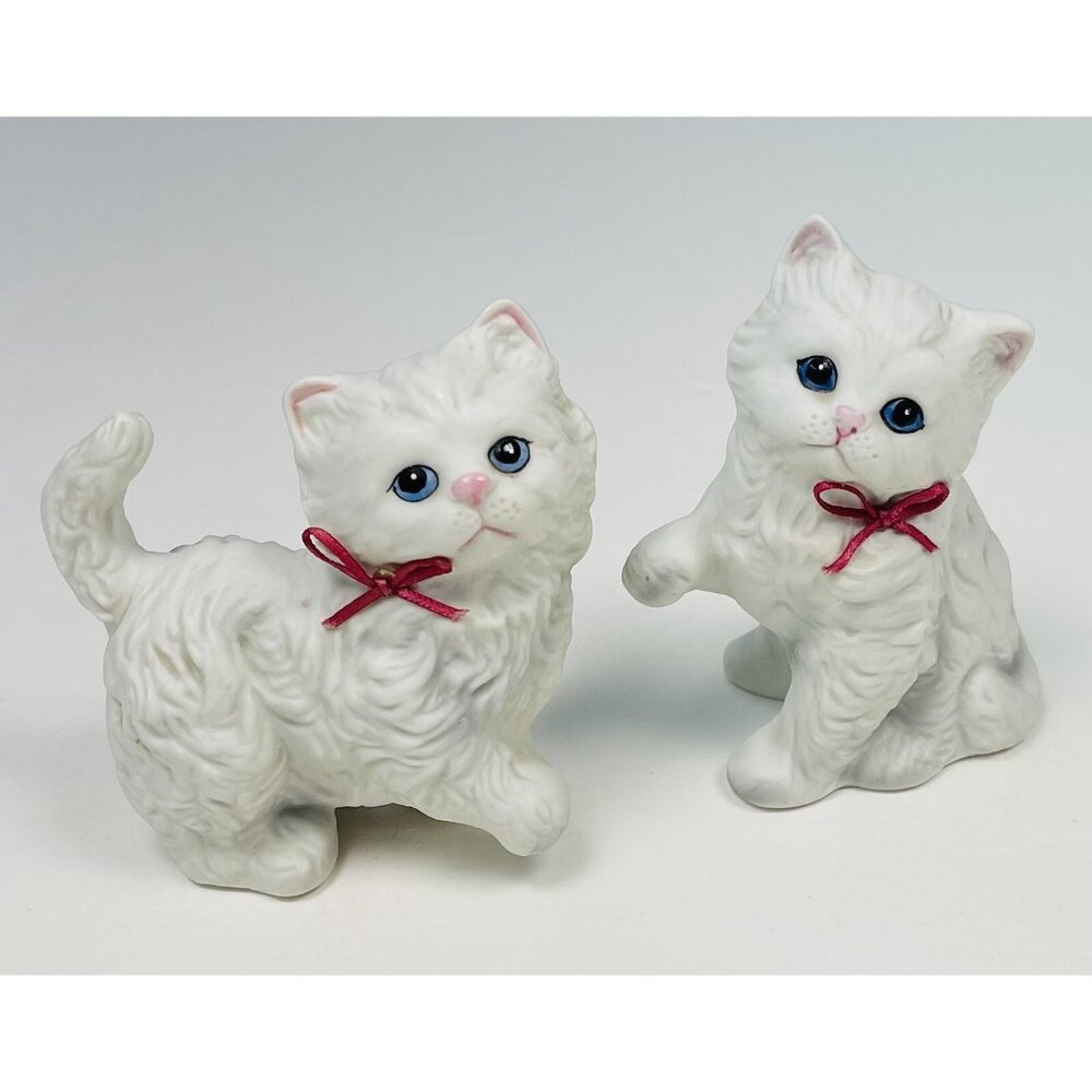 VTG Pair 2 HOMCO 3.5" White Porcelain Bisque Persian CAT FIGURINES Pink Bow EUC
